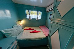 double bed cabin